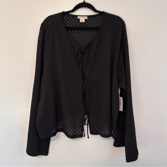 Torrid Festi Lace Tie-Front Crop Top Cardi size 4X Black - Picture 3 of 8